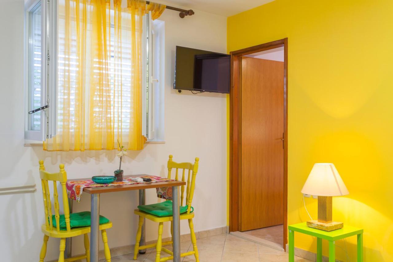 Apartments & Rooms Alagic Makarska Exterior photo