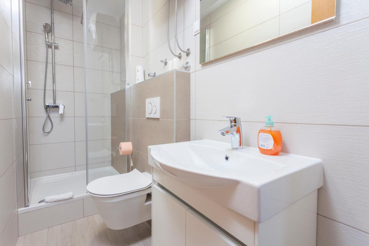 Apartments & Rooms Alagic Makarska Exterior photo