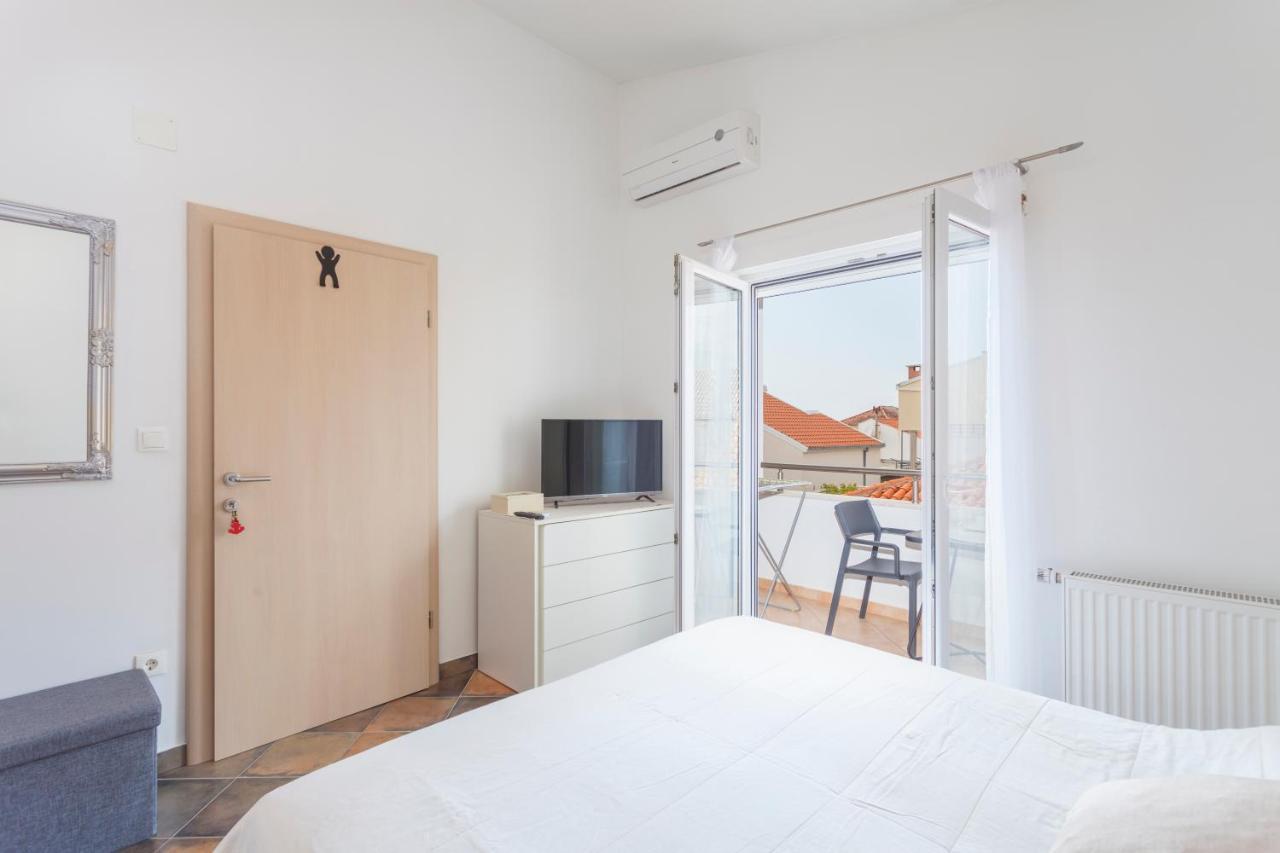 Apartments & Rooms Alagic Makarska Exterior photo